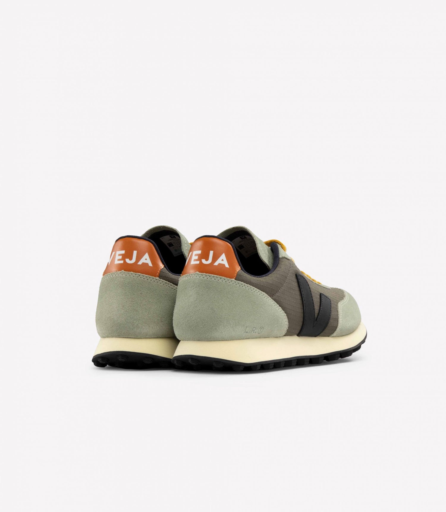 Veja Rio Branco Ripstop Khaki Black - Village Soccer Shop