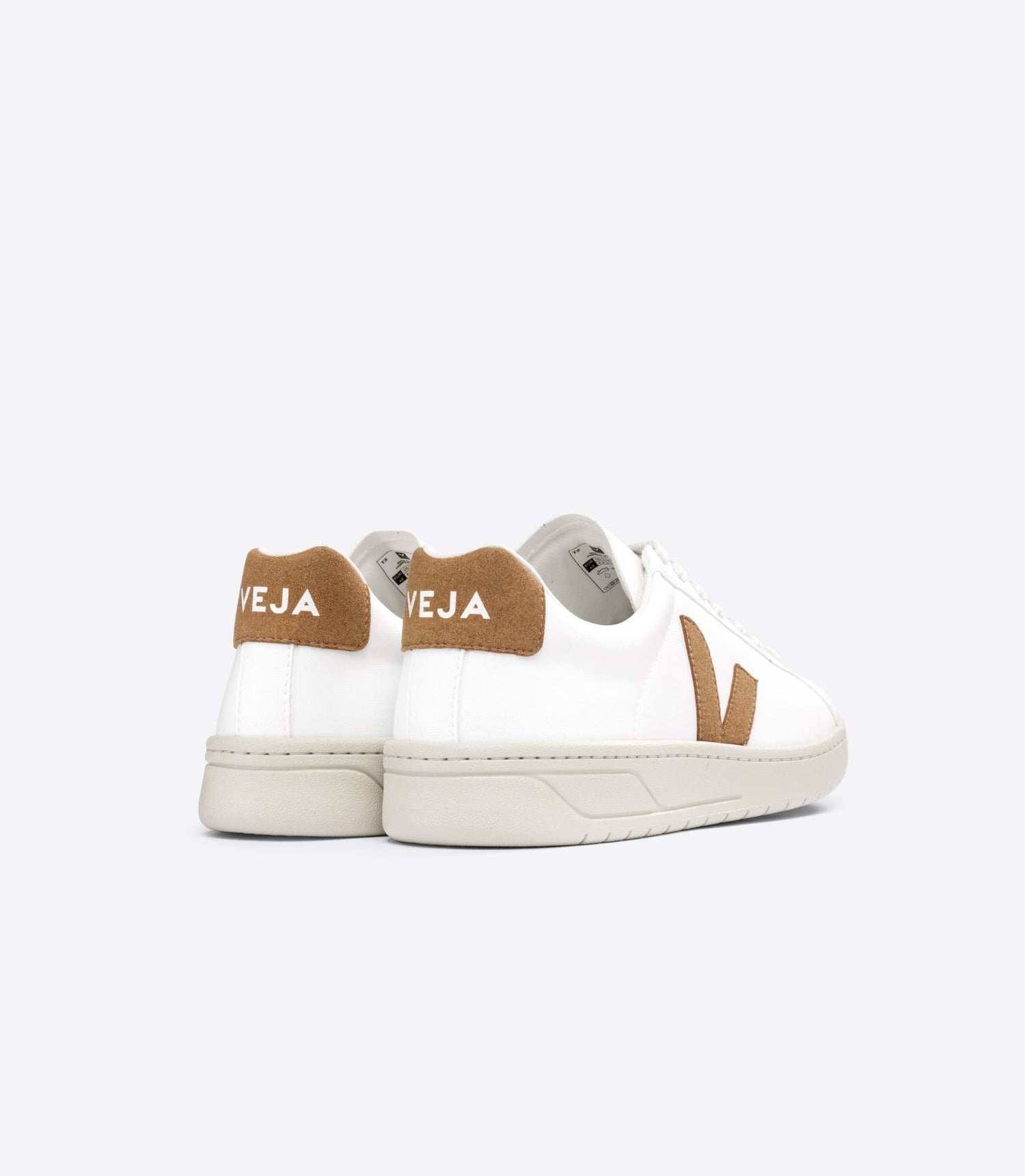 Veja Urca CWL White Camel - Village Soccer Shop