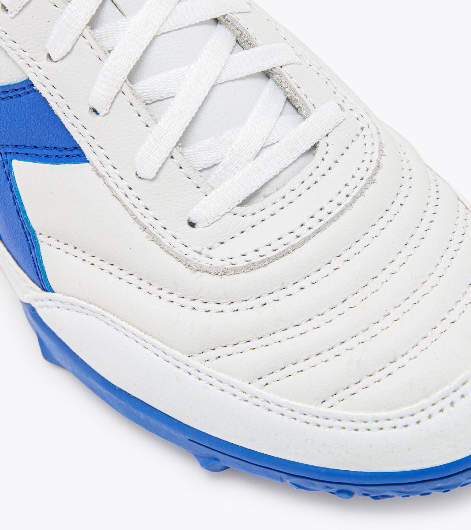 Diadora Calcetto II LT Turf Soccer Shoe - White/Royal Blue