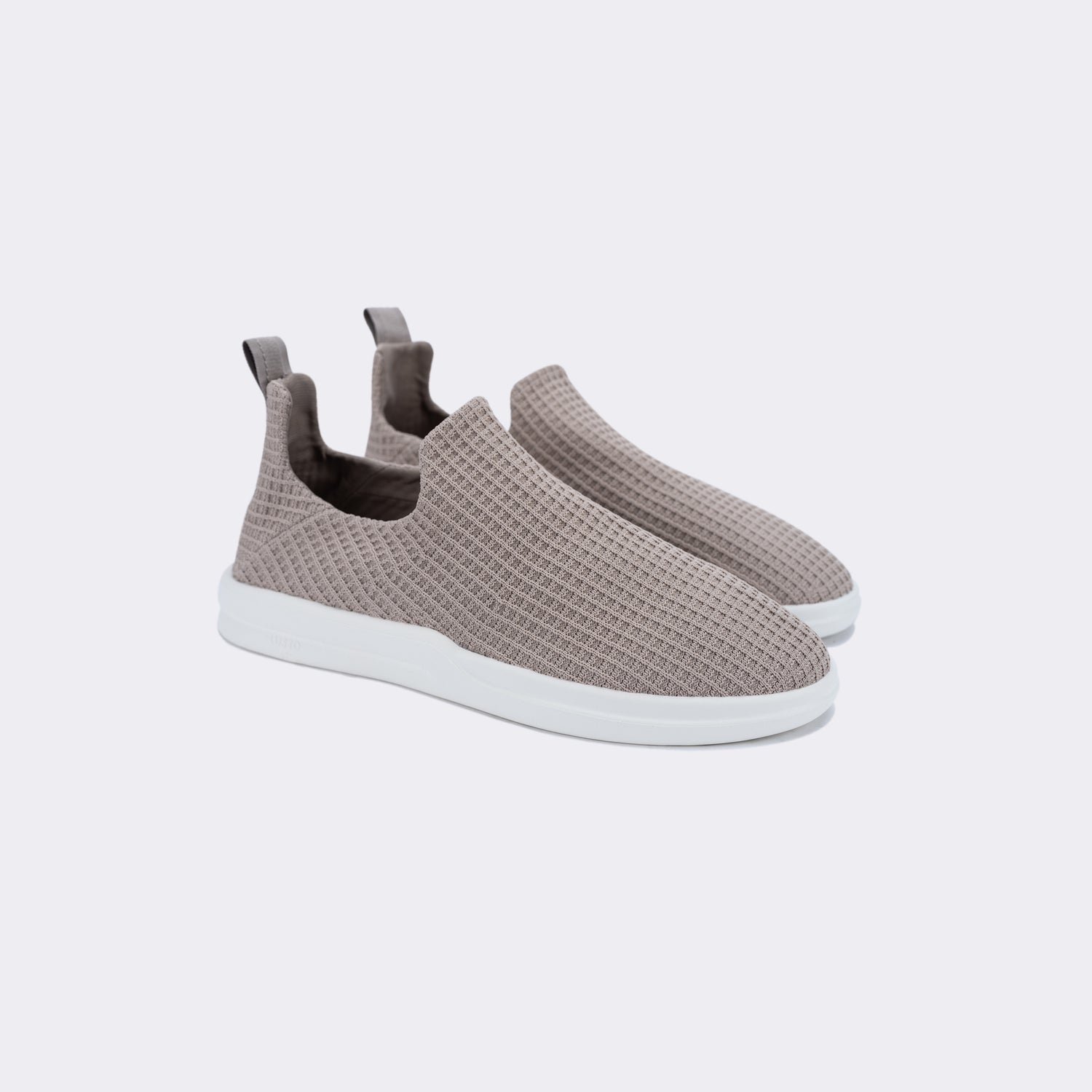 Lusso Cloud Nomad - Goat/Lilly