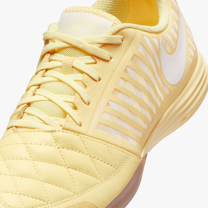 Nike Lunargato II Indoor/Court Soccer Shoes - LT Laser Orange/Sail