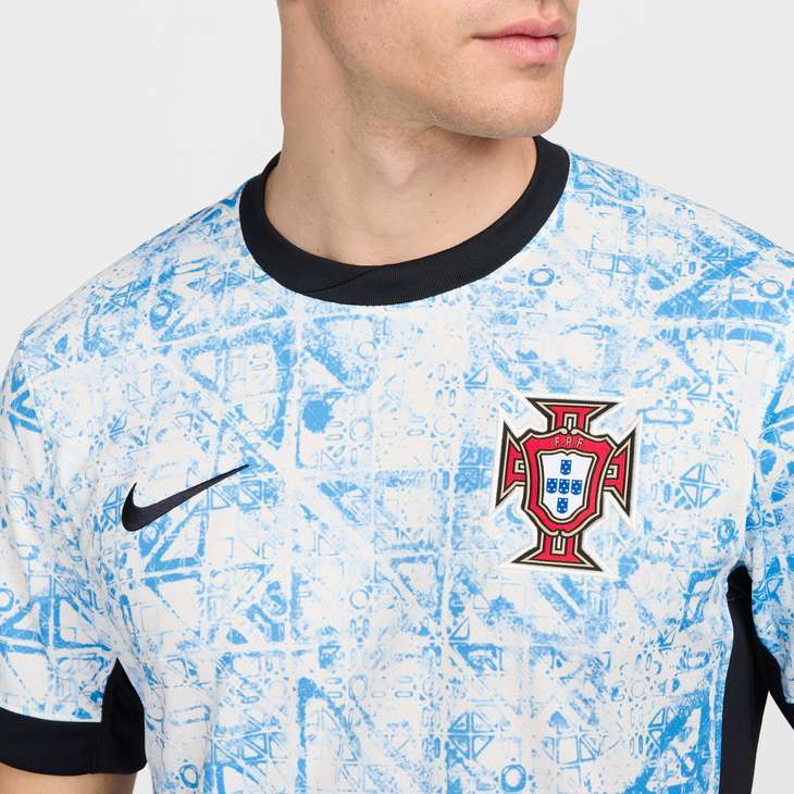 Nike Portugal 2024/25 Away Mens Stadium Jersey