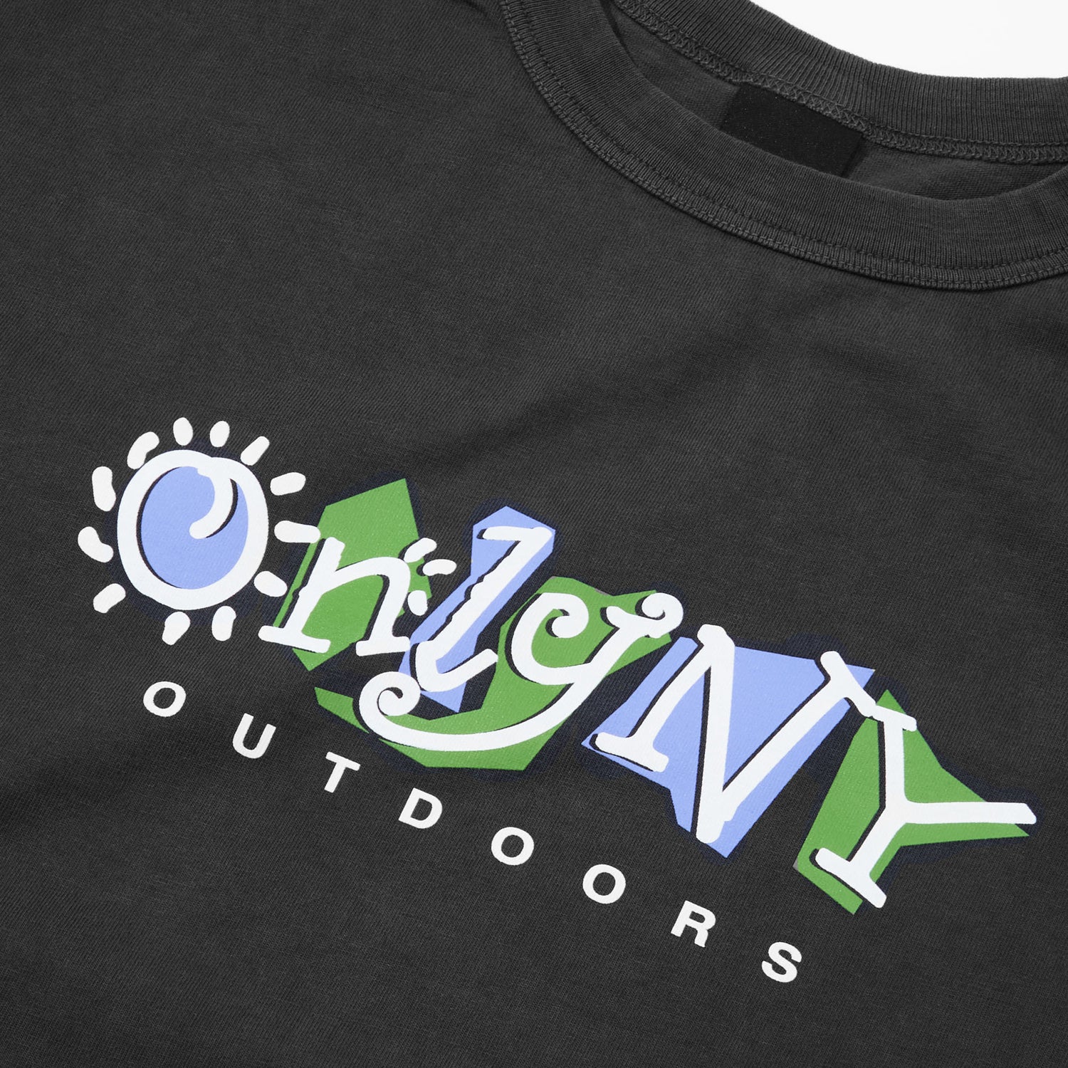 Only NY Outdoor Sunshine Logo Crop T-Shirt - Vintage Black