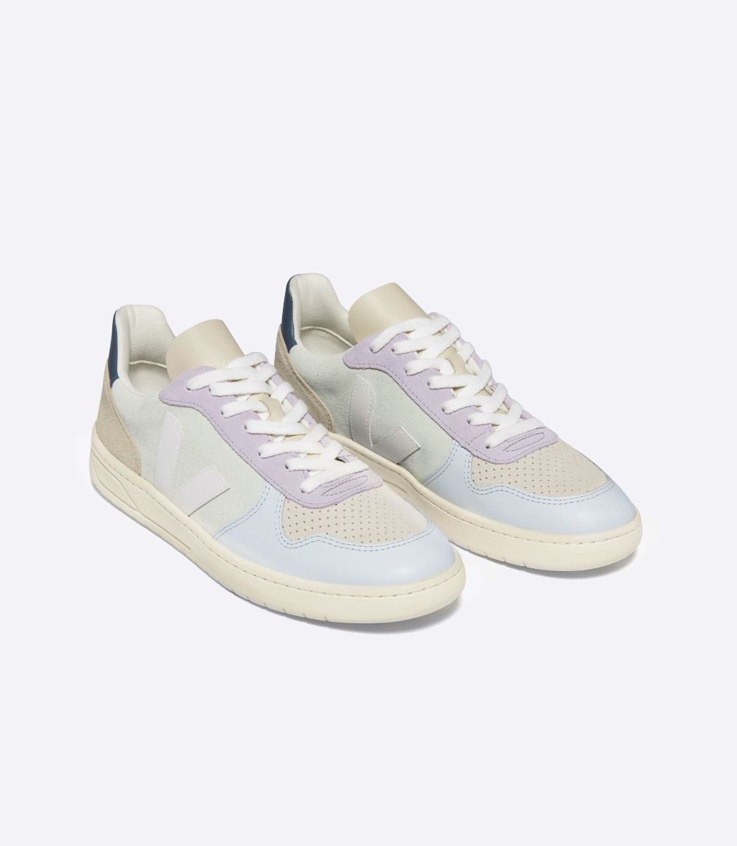 Veja V-10 CWL Jade White Multico - Village Soccer Shop