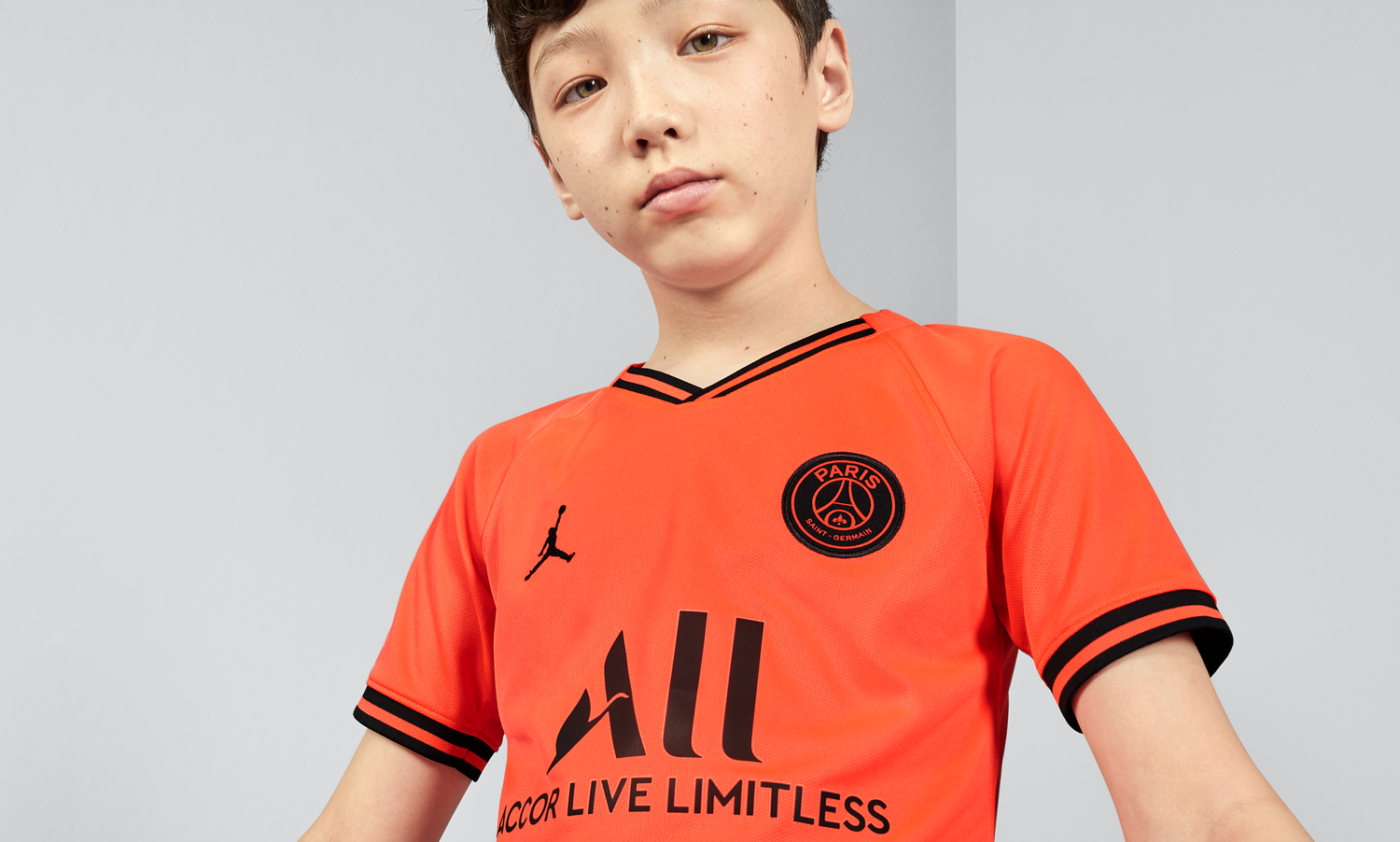 Nike Jordan x Paris Saint-Germain 2019/20 Stadium Away Big Kids' Soccer Jersey