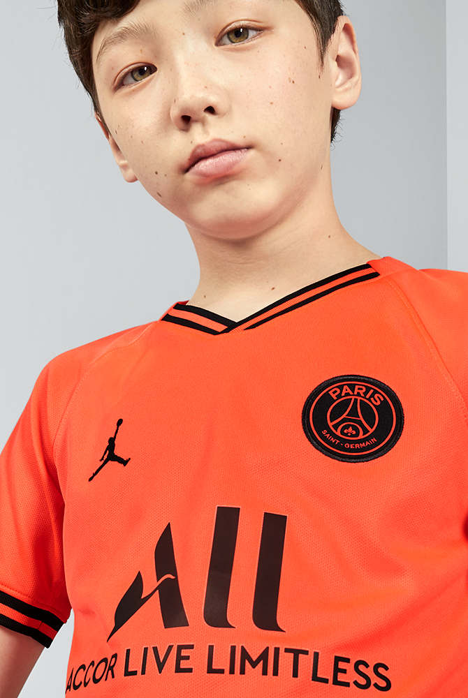 Nike Jordan x Paris Saint-Germain 2019/20 Stadium Away Big Kids' Soccer Jersey